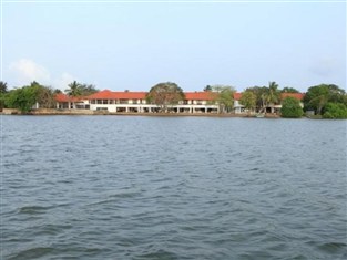 290153_120608193911631_std