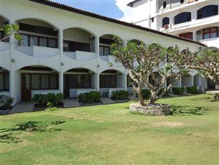 288936_111021140044663_std